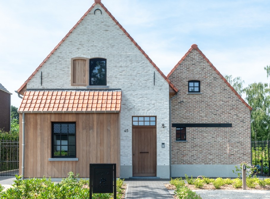 A.W Projectontwikkeling